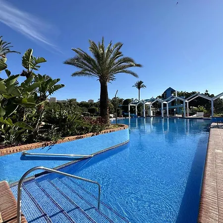 Luxury Frontal Al Mar, Benalbeach Apartamento